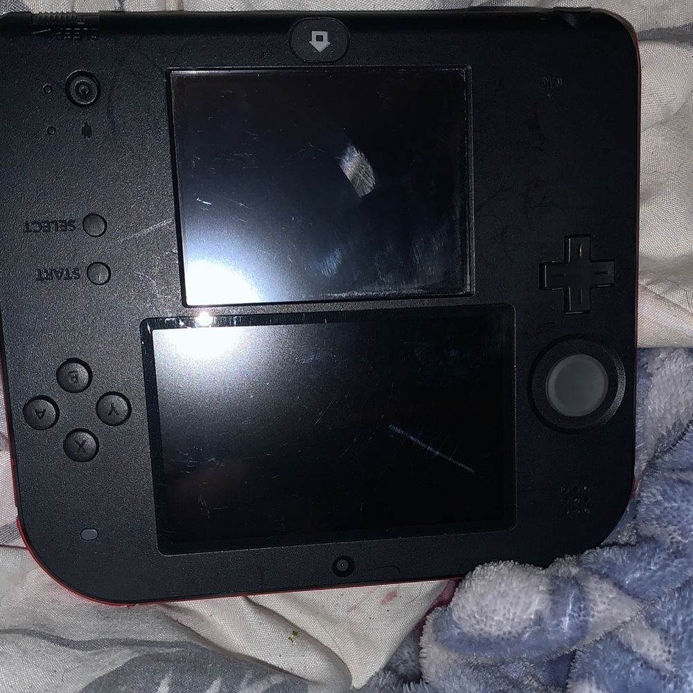 Gaming DS - Picture 3 of 3